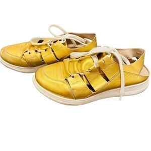 GINO ROSSI  Sling back Gold Sneakers